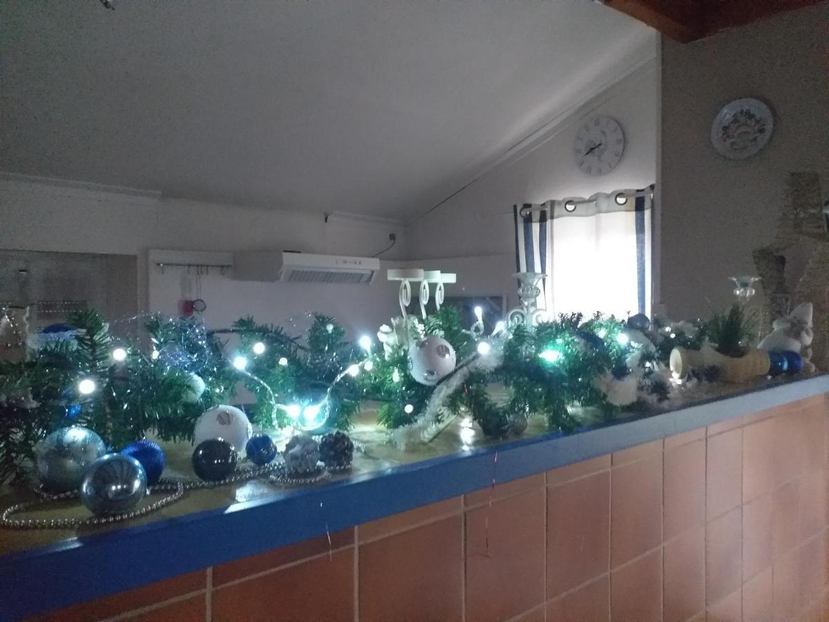 Bed and Breakfast Les Demeures De La Laigne Allas-Bocage Екстер'єр фото