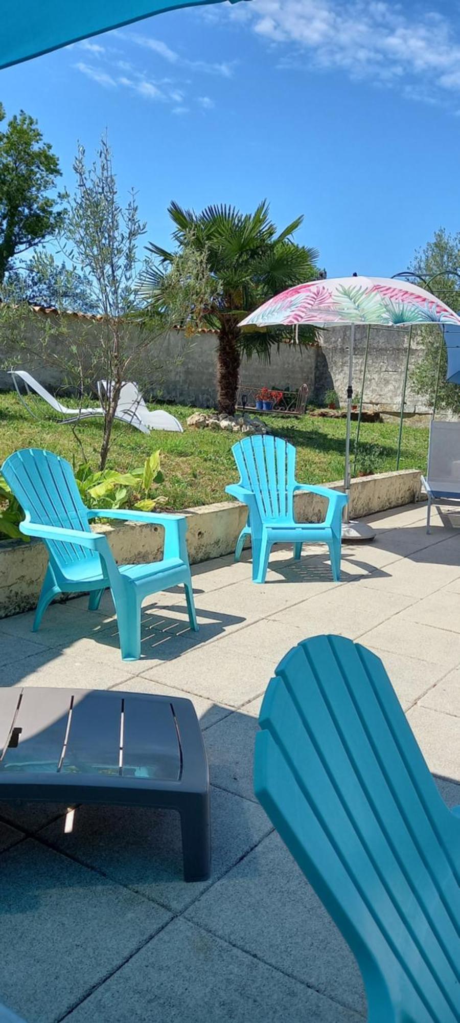 Bed and Breakfast Les Demeures De La Laigne Allas-Bocage Екстер'єр фото